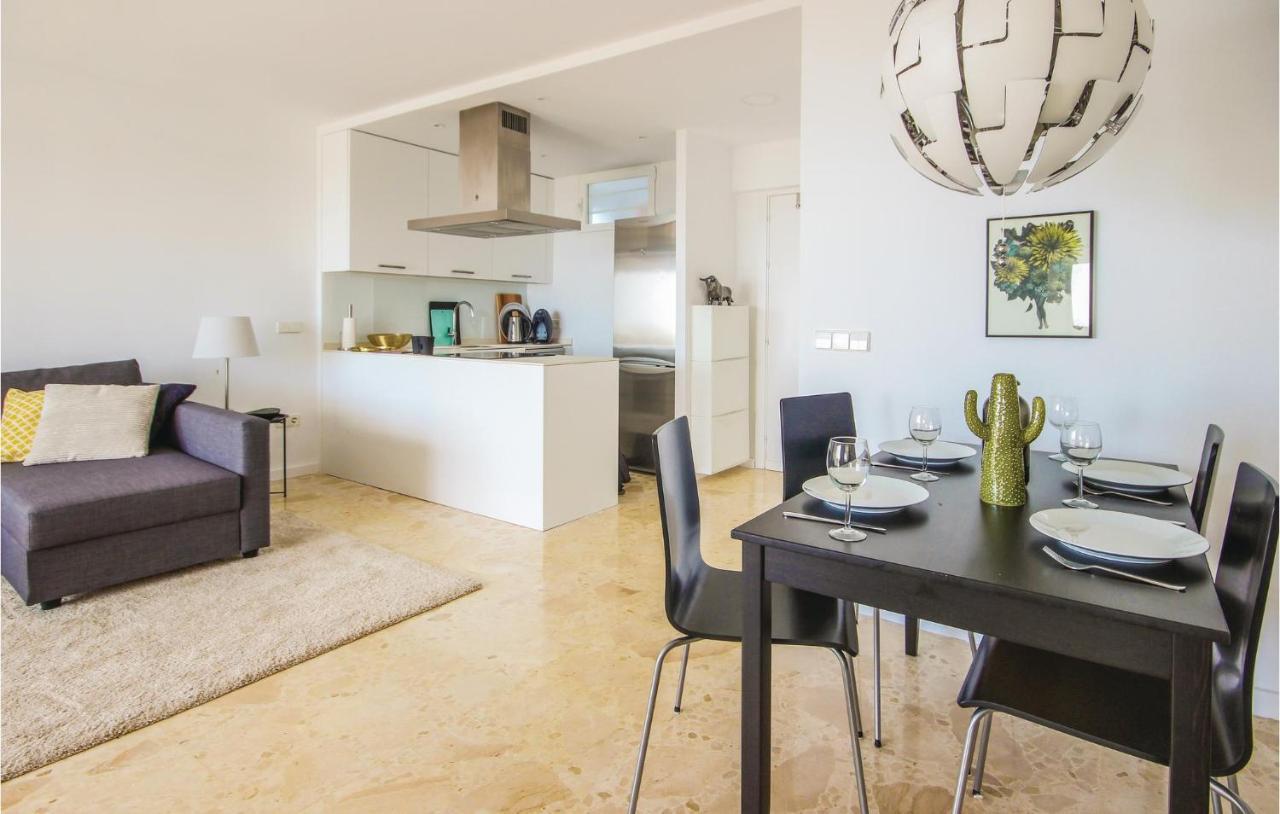 Sunny Apartment In Марбеля Екстериор снимка